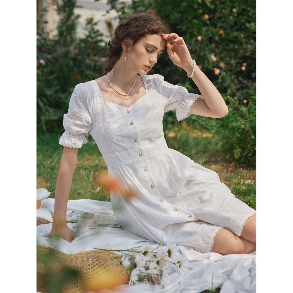 SIMPLE RETRO White Square Neck Puff Sleeve Eyelet Lace Trim Dress Sz M Coquette‎